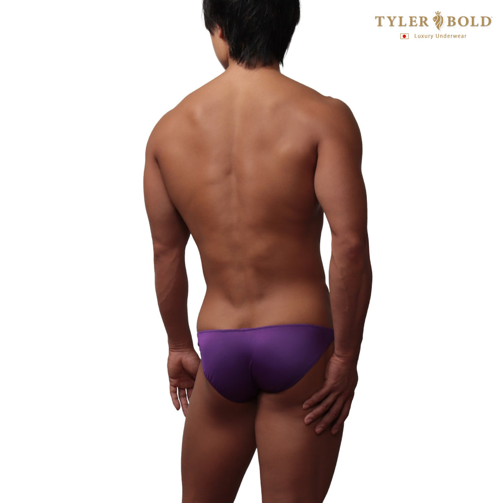 【タイラーボールド】819156　バズ　スリムライン　スーパービキニ　ブラガビキニ　Tバック　ボディメイクアンダーウェア　男性下着　メンズ下着　ブーメランパンツ　メンズパンツ　ブラジリアンパンツ　メンズビキニ　メンズTバック　競パン　競泳パンツ　ちょいモテパンツ  タイラーボールドオフィシャルストア　モテる　ブリーフパンツ　ジョックストラップ　ボクサーパンツ　男性下着ブログ　メンズビキニブログ　Aura　TYLERBOLD　Body makeup underwear　King's Underwear　Men's underwear　Men's bikini　Men's  Braga Bikinis　Boxer Briefs　Jock Straps　Thong　Tanga　Made in Japan　Made by TYLERBOLD